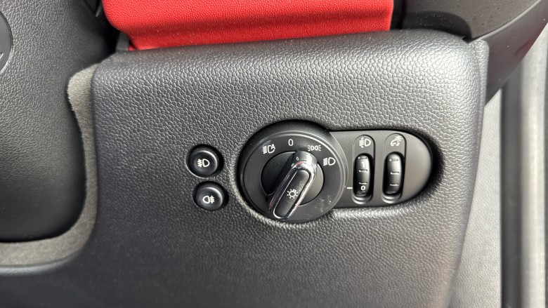 MINI Hatchback 2.0 Paddy Hopkirk Edition 3dr Auto Petrol Hatchback